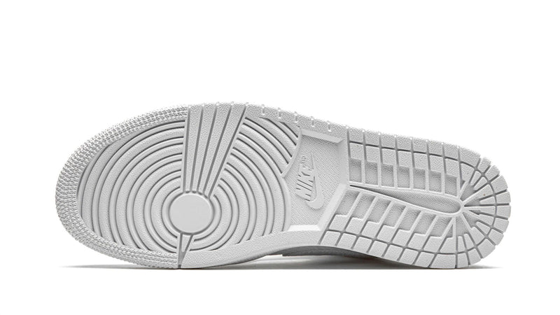 Air Jordan 1 Mid WMNS 'White Snakeskin' – Wild Texture, Refined Style