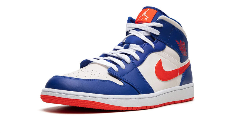Air Jordan 1 Mid 'Knicks' – New York's Finest in Sneaker Form