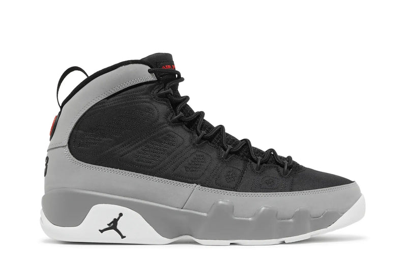 Air Jordan 9 Retro 'Particle Grey' – Understated Sophistication on an Underrated Silhouette