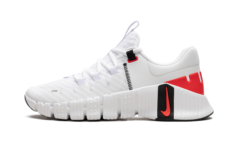Nike Free Metcon 5 'White & Bright Crimson' – Train Harder, Look Sharper